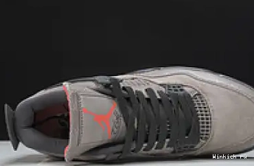 JORDAN AIR RETRO 